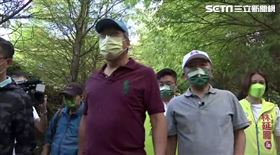 民進黨台北市長參選人陳時中與財信傳媒董事長謝金河登山