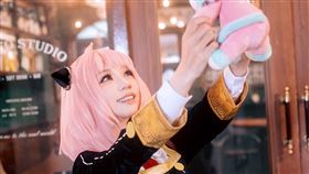 黃捷、安妮亞（圖／翻攝自黃捷臉書）