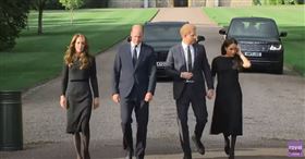 梅根,哈利,查爾斯,威廉,凱特https://www.youtube.com/watch?v=SdEQ_cmKx2Y&t=12444s