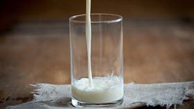 鮮奶,牛奶（示意圖／翻攝自Pixabay）