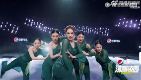 楊丞琳《沸騰校園》。（圖／翻攝自沸騰校園微博）