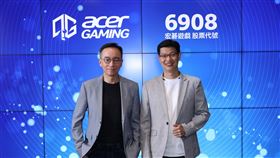 宏碁遊戲於9月13日興櫃掛牌，圖為董事長高樹國(左)與總經理徐挺洋(右)。（圖／富邦證券提供）