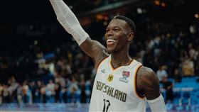 Dennis Schröder、施若德（圖／翻攝自Dennis Schröder臉書）facebook.com/profile.php?id=100044408110333