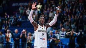 ▲施洛德（Dennis Schroder）率領德國擊退希臘，闖進歐洲盃4強。（圖／翻攝自FIBA官網）