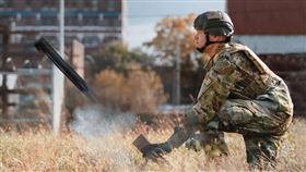 日本讀賣新聞14日報導，日本防衛省為強化島嶼防衛，有意採購以色列及美國製造的攻擊型無人機。圖為美國製造的彈簧刀無人機。（圖／翻攝自instagram.com/aerovironmentinc）
