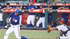 台灣隊靠著2局串聯攻勢一口氣灌進8分。（圖／翻攝自WBSC官網）