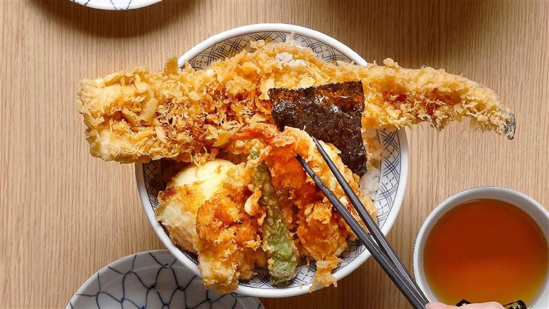 看身分證「姓名中1字」天丼買一送一
