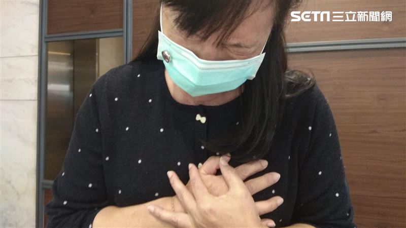 父母獨子過世　老婦「心碎」險猝死
