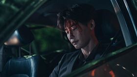  《黑話律師》李鍾碩。（圖／Disney+提供）