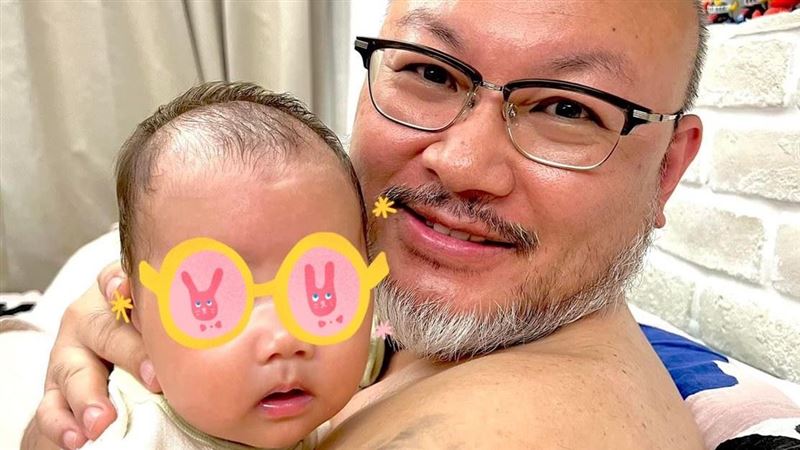 把愛女刺身上　劉亮佐手臂刺青惹哭網