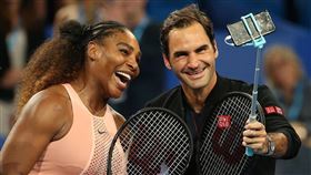 ▲小威廉絲（Serena Williams）和費德勒（Roger Federer）2大網壇傳奇都在今年退休。（圖／翻攝自小威廉絲IG）