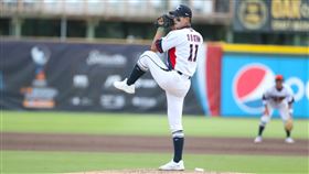 ▲韓職選秀狀元金書賢在對日本的比賽中，速球被測到突破162公里，而且因為用球數未超過限制，下一戰對台灣還有可能再上場。（圖／翻攝自WBSC官網）