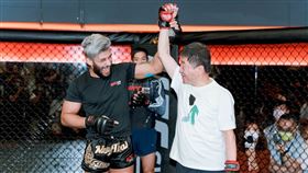 0916陳時中觀摩綜合格鬥表演（圖／陳時中競辦提供）