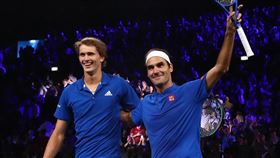 ▲茲韋列夫曾和費德勒組成「父子男雙」。（圖／翻攝自拉沃盃IG）