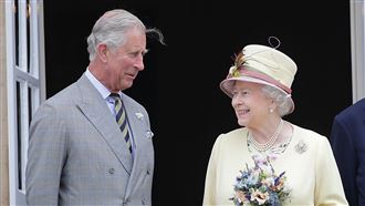 他預言查爾斯退位！「跳過威廉」傳給哈利