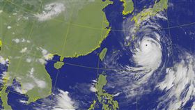 南瑪都「增強為強颱」！環流寬廣挾雨　未來一週甩雨情況曝（圖／翻攝自氣象局）