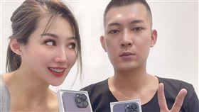 鳳梨、歐菈（圖／翻攝自鳳梨臉書）