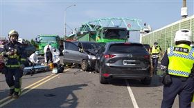 新北市，土城，追撞，擺街堡路，受傷