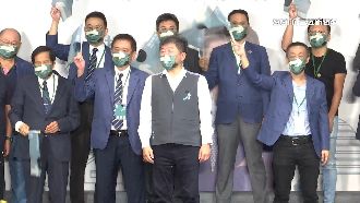 藍白攻舊議題！陳時中行程風格百變