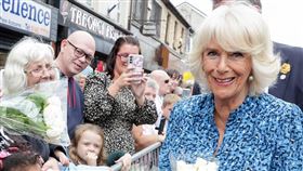 查爾斯登基為英國國王查爾斯三世，英國人民也迎來新王后卡蜜拉。（圖／翻攝自The Royal Family臉書）