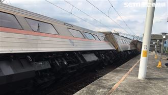 強震最新災情！花蓮月台崩坍壓垮火車