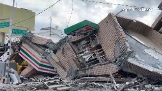 倒塌畫面曝光！711店員死裡逃生