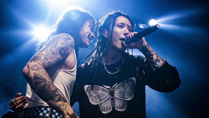 安迪愛兒新髮型曝　合體國際巨星超炸