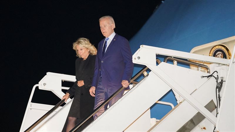 拜登抵達英國！向女王作最後致敬