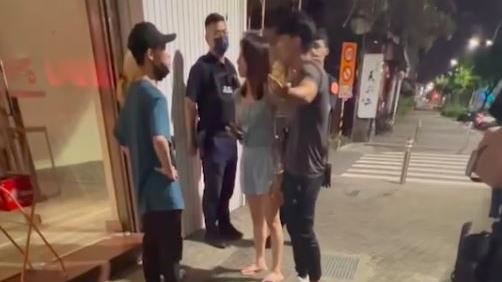 正妹隨扈醉鬧酒吧　落跑男警身份曝