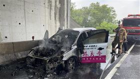 台南,林義豐,參選人,虧雞,火燒車,國道,競選車