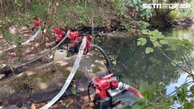 南投草屯鎮一名釣客垂釣失足溺斃。（圖／南投消防局提供）