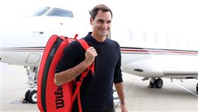 ▲瑞士球星費德勒（Roger Federer）抵達倫敦。（圖／翻攝自拉沃盃臉書粉專）