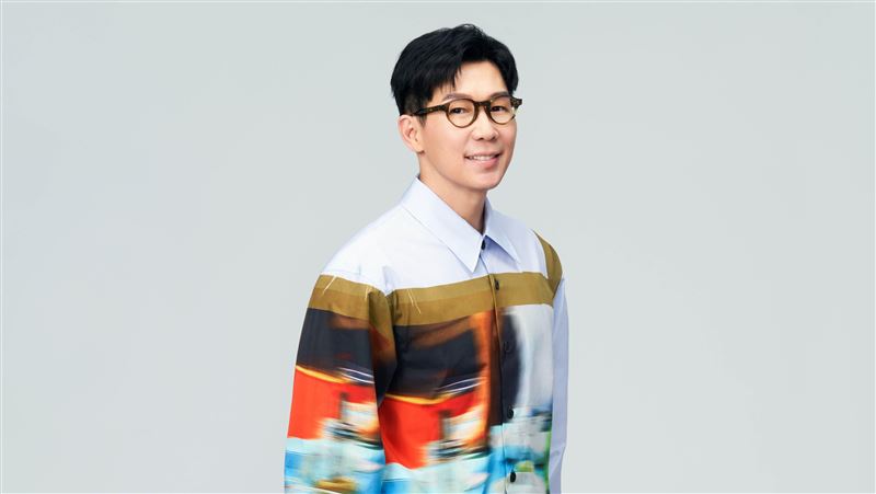 品冠媽突緊抱不肯放手　淚崩原因曝光