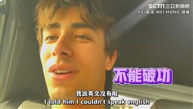 ▲闈鴻在中秋節時到法國街頭推廣月餅。（圖／闈鴻 WEI HONG 授權）