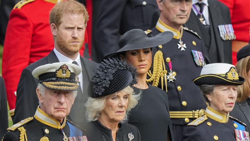 送女王最後一程！梅根淚流滿面神情曝