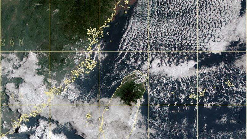 雲街現形要變涼了！週末降雨熱區曝光