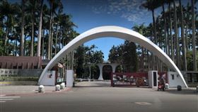 景美女中
https://www.google.com/maps/uv?pb=!1s0x346801e12ed909f9%3A0x8f9b805a18af7c6f!3m1!7e115!4shttps%3A%2F%2Flh5.googleusercontent.com%2Fp%2FAF1QipNEWBcgUDRUWKdtNDyZWgSt_d6RgTp6Xgotibqe%3Dw213-h160-k-n