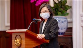 蔡英文總統今（20）日下午主持「總統府原住民族歷史正義與轉型正義委員會第18次委員會議」。（圖／總統府提供）