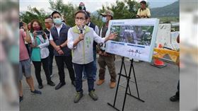 ▲台東縣長參選人劉櫂豪關要求交通部，在鐵路全線修復前加強交通運輸的疏運，並研議台東居民的交通補貼。（圖／劉櫂豪辦公室提供）