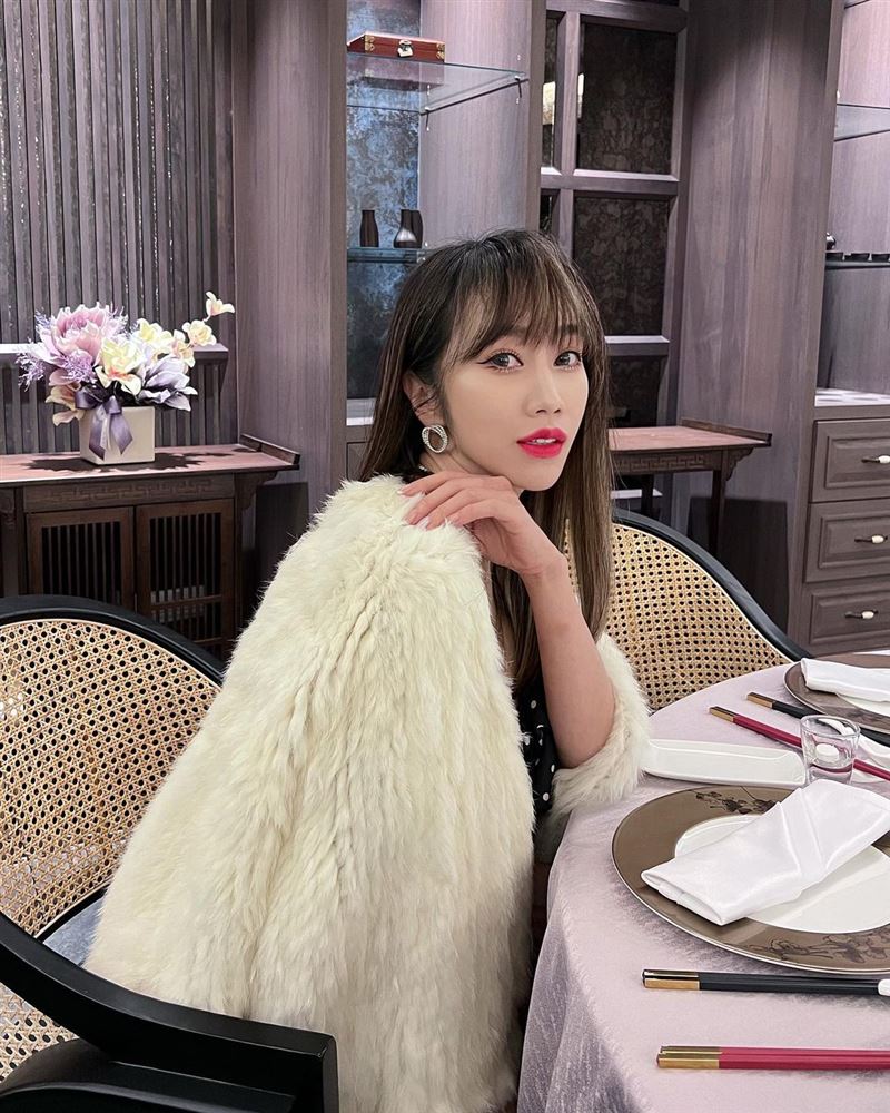 「最美空姐」林佩瑤離婚。（圖／翻攝自linpeiyao IG）