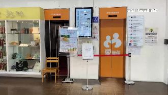 地震釀電梯「晶片受損」　母女受困1小時