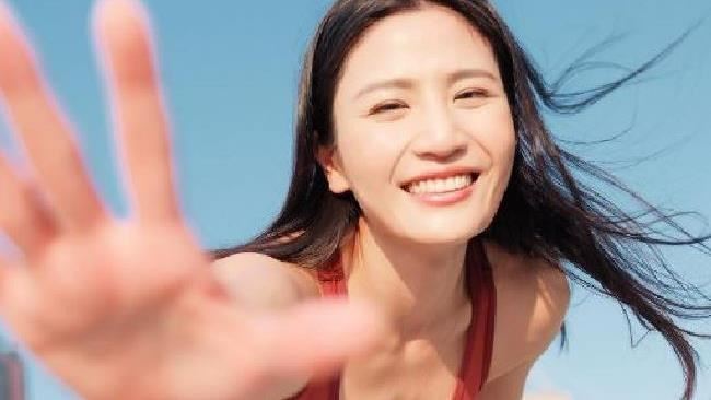 穿比基尼秀身材！「港版瑤瑤」分享生日喜悅