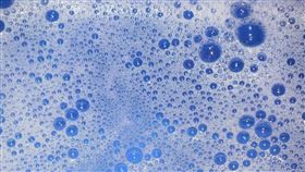 尿尿有泡泡（Pixabay）