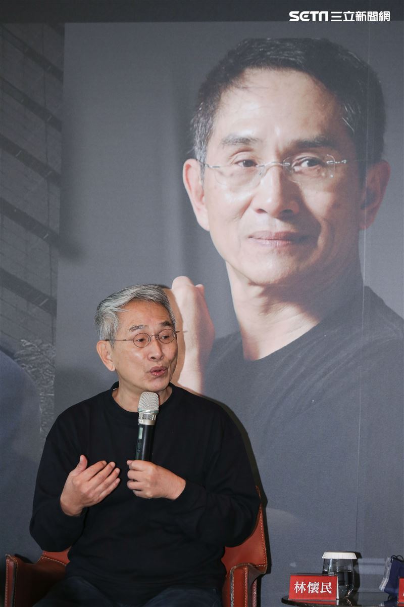 宋恭源先生出席公益贈書活動，邀請林懷民、嚴長壽、張孝威齊聚對談科技與人文。（圖／記者楊澍攝影）