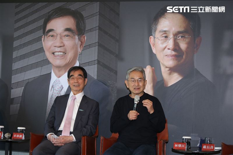 宋恭源先生出席公益贈書活動，邀請林懷民、嚴長壽、張孝威齊聚對談科技與人文。（圖／記者楊澍攝影）