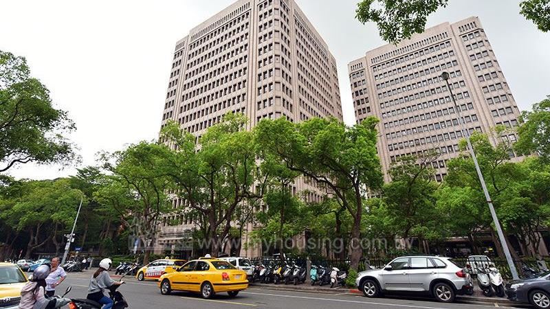 雙北老屋133萬戶　選舉政見拚都更