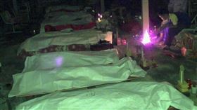 921強震釀2千死　他憶慘況：整條街蓋白布（圖／CTWANT）