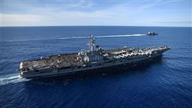 美國羅斯福號航空母艦又新增103名官兵確診武漢肺炎，根據海軍部11日公布最新數據，艦艇上共有550人確診。（圖取自facebook.com/USSTheodoreRoosevelt）