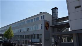 ▲保時捷在黑明根秘密開發Cayenne。（圖／Porsche提供）