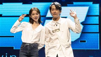 同遊泰國閃照連發　邵雨薇被問求婚嬌羞了